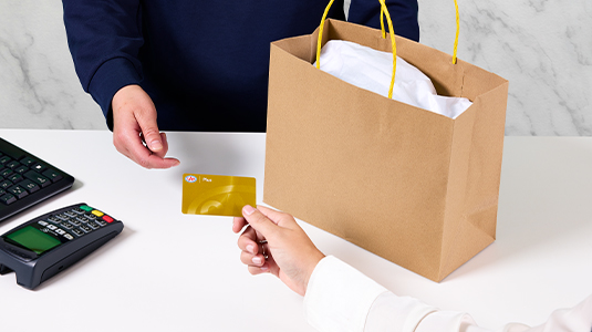 Using a CAA Membership card at the checkout till