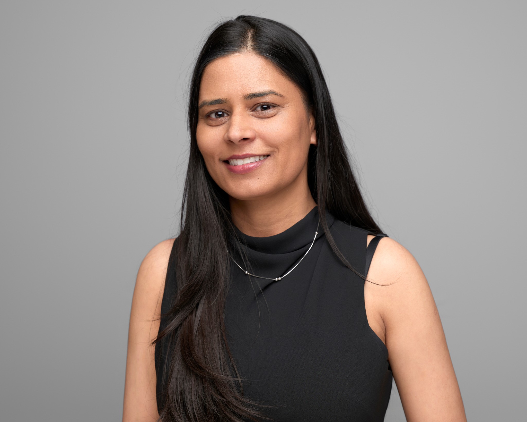 Headshot of Sandeep Kaur