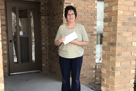 Monthly Domo gas contest winner Debbie of Winnipeg.