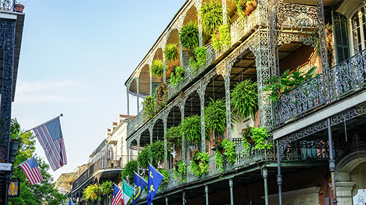 Lively Jazz, Creole Cuisine